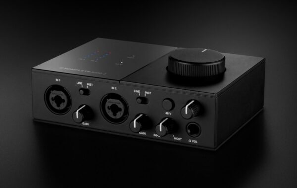 Komplete Audio 2