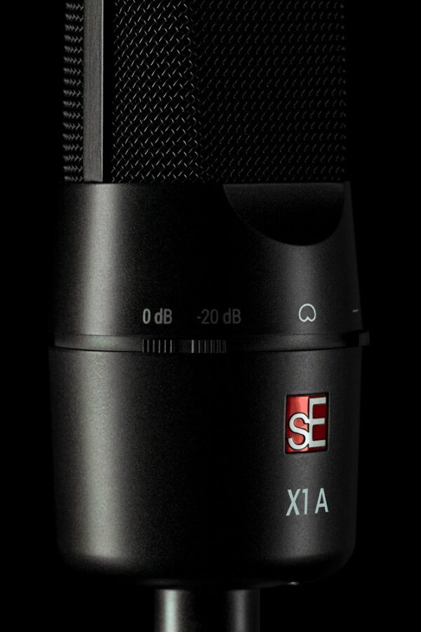 sE X1A