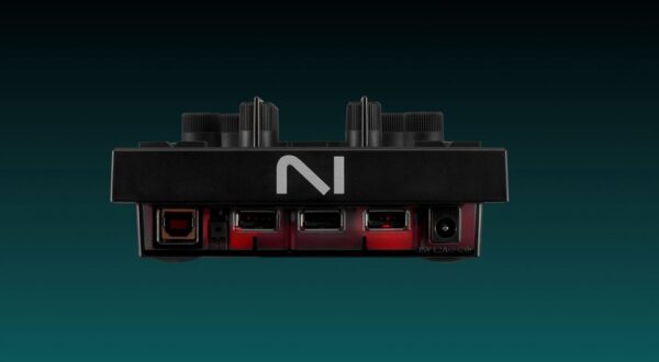 Traktor Kontrol X1 mk3 - Image 3